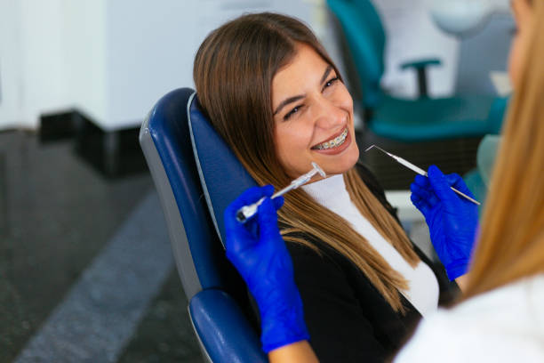 Emergency Dental Services in Mentone, IN